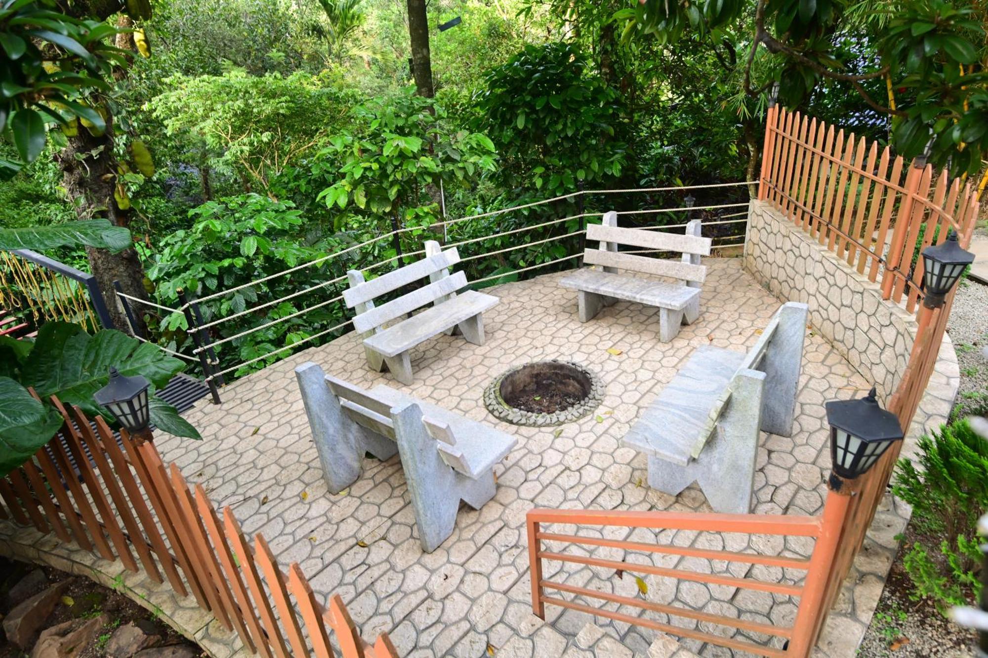 The Mountain Shades Resort Madikeri Exterior foto